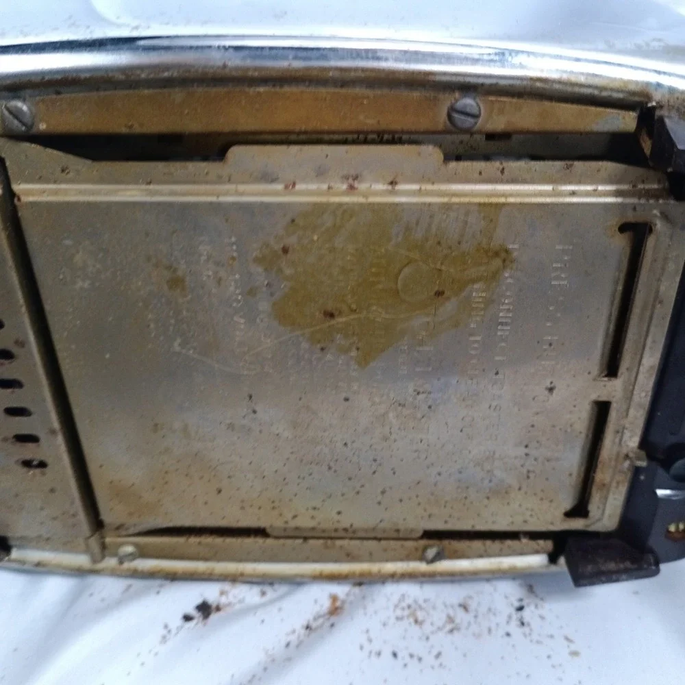Vintage Toastmaster MCM 2-Slice Toaster Chrome Bakelite Handles USA MCM Parts
